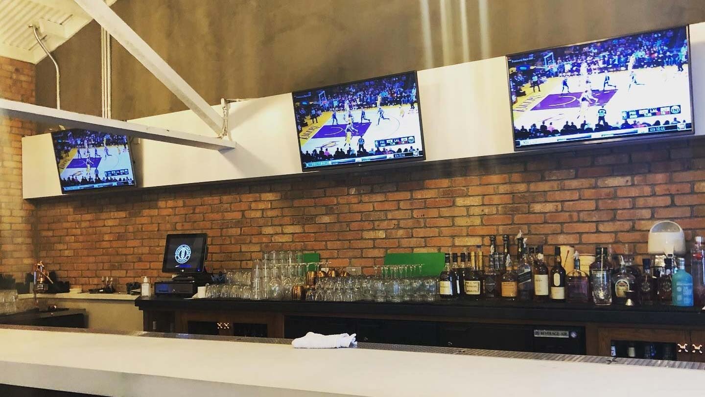 video-wall-for-sports-bar